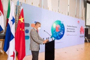 Huawei realiza con éxito la primera Cumbre Panameña de Innovación Educativa 2021 4