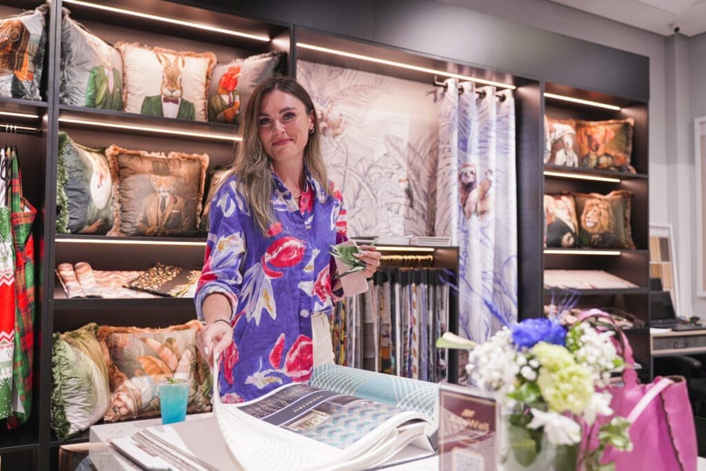 Adawall, el prestigioso fabricante turco de papel tapiz hechos con la más avanzada tecnología en el mundo, abre su primer concept store en Panamá - Vida Digital con Alex Neuman