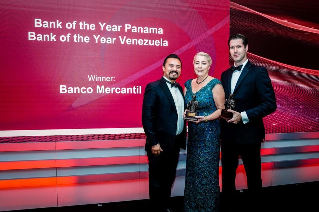 Mercantil Panamá recibe premio “Banco Del Año 2022” - Vida Digital con Alex Neuman
