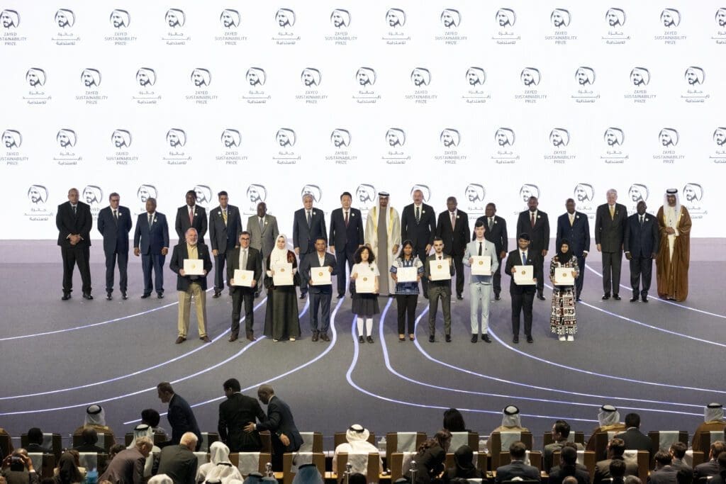 Estos son los 10 ganadores del Premio Zayed a la Sostenibilidad del ciclo 2023 - Vida Digital con Alex Neuman