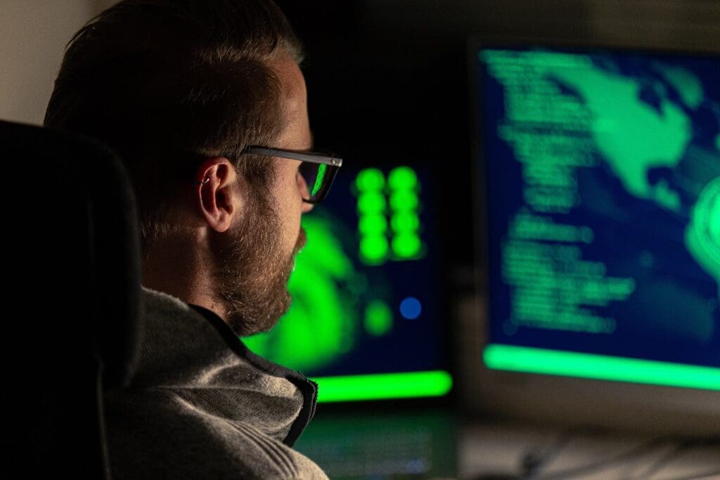 Fortinet expande su oferta de servicios y entrenamiento para respaldar a los equipos de SOC en la prevención y defensa contra ciberamenazas - Vida Digital con Alex Neuman