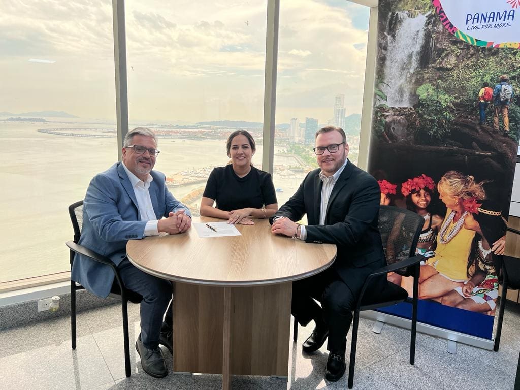 Visa, Copa Airlines y PROMTUR Panamá firman acuerdo para promover experiencias turísticas a los tarjetahabientes Visa que hacen conexión en el país - Vida Digital con Alex Neuman