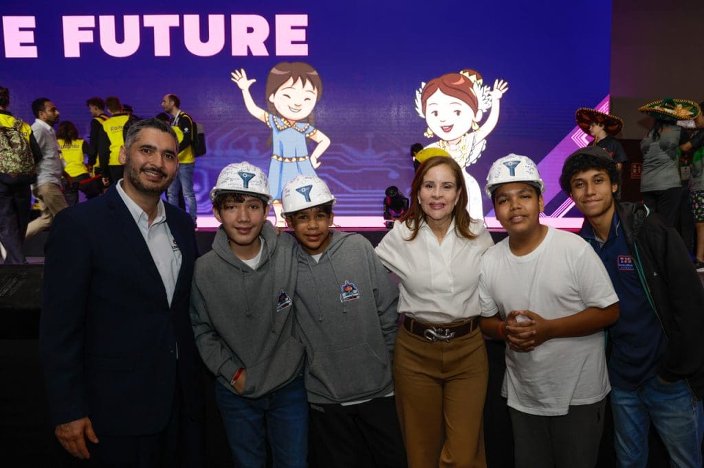 Clausura de la Olimpiada Mundial de Robótica en Panamá: jóvenes lideran la innovación tecnológica - Vida Digital con Alex Neuman