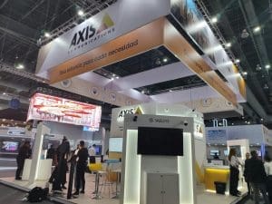 Axis Communications apuesta por la innovación y las analíticas durante Expo Seguridad 2024 - Vida Digital con Alex Neuman