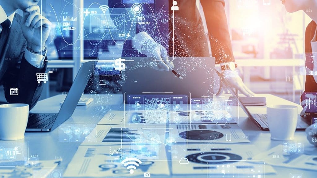 Cuatro usos de la Inteligencia Artificial Generativa para las Pymes - Vida Digital con Alex Neuman