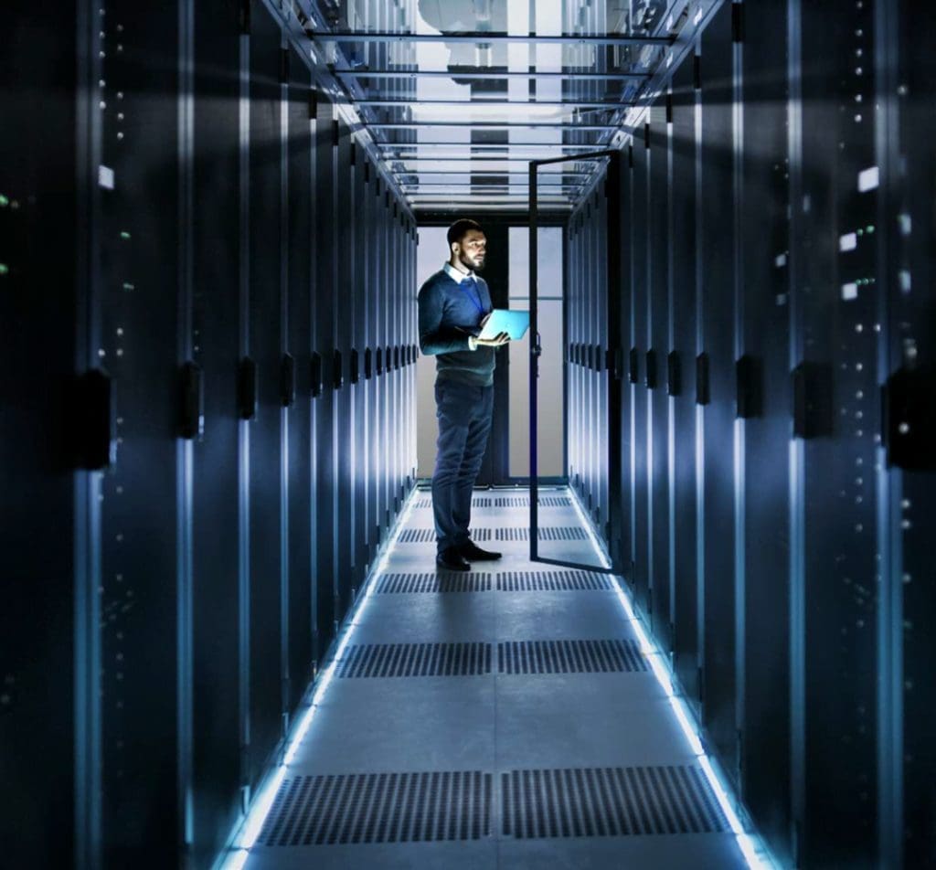 La Inteligencia Artificial exige una reingeniería total en centros de ...